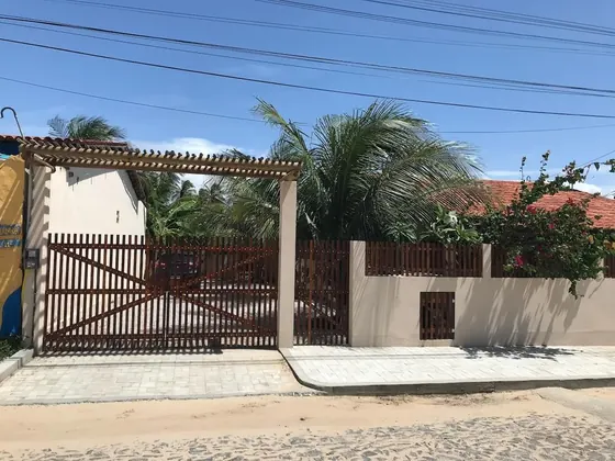 Portão de entrada da propriedade, Os Navegantes B