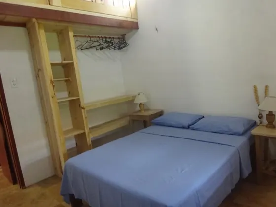 Quarto em mezanino com cama de casal, Os Navegantes B